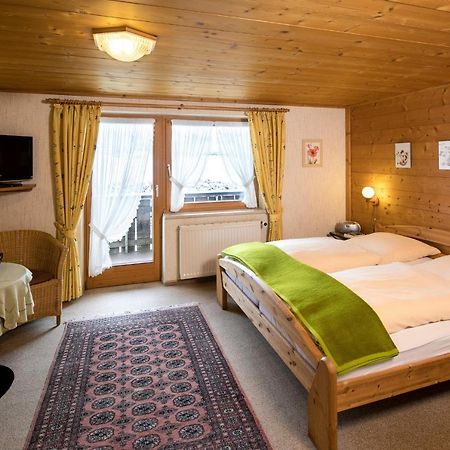 Gaestehaus Boeck Пфронтен Екстериор снимка