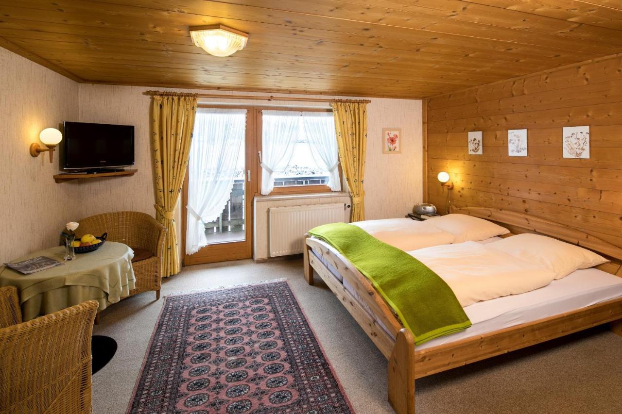 Gaestehaus Boeck Пфронтен Екстериор снимка